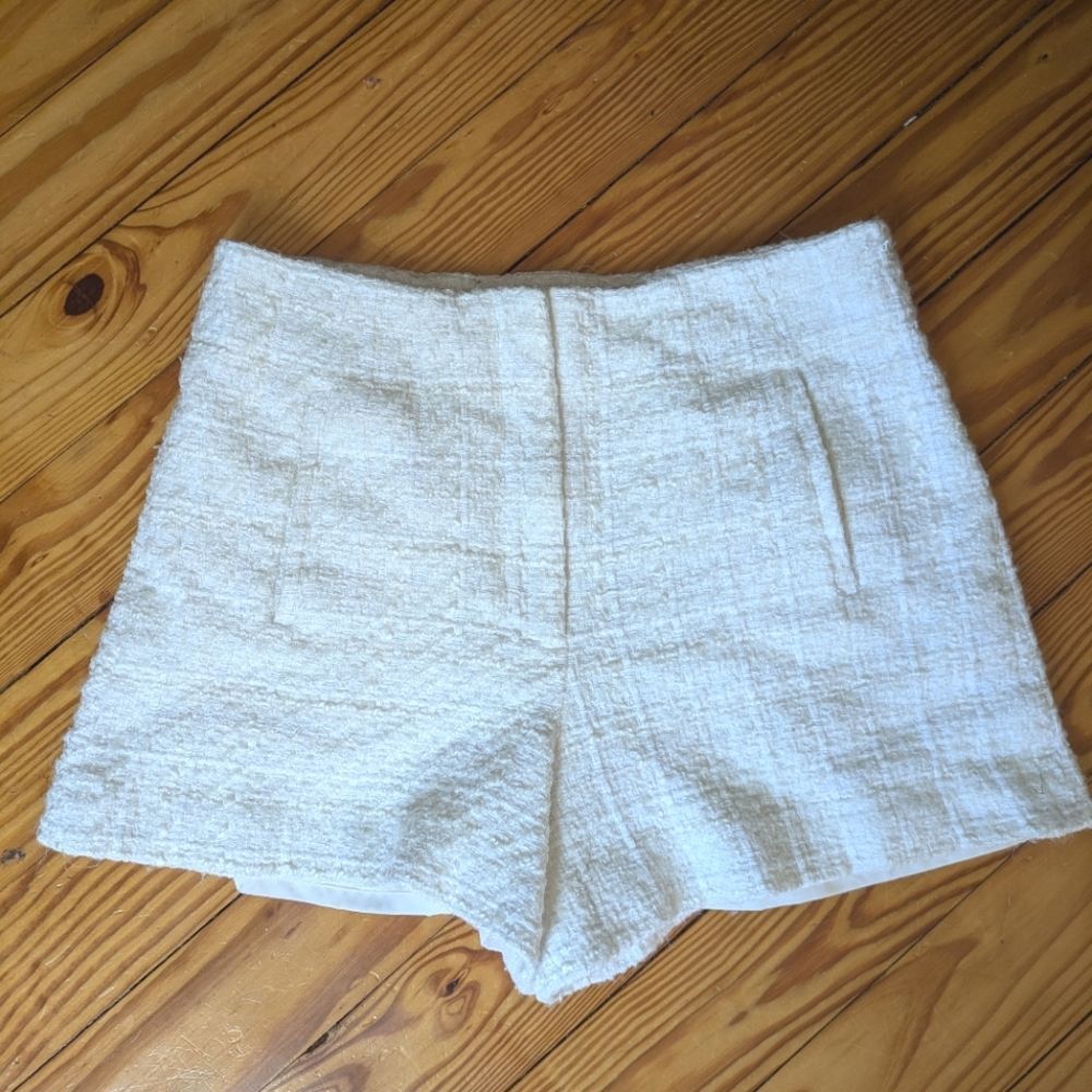 Veronica Beard Jazmin White Tweed Shorts Size S